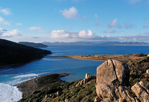 On the Rakiura Track you'll discover peace, birdsong and scenery that has barely changed in thousands of years.